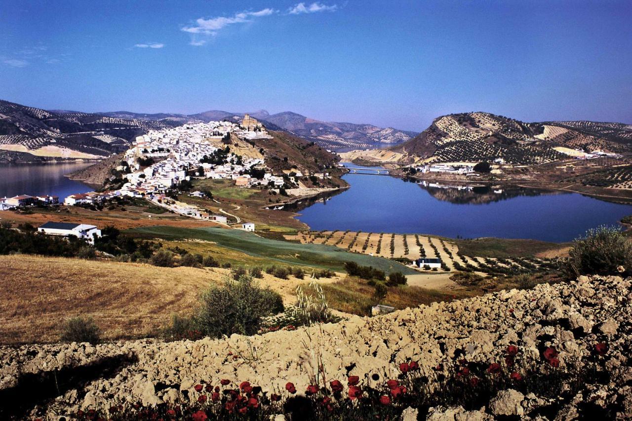 הוילה Iznájar La Vesanilla מראה חיצוני תמונה